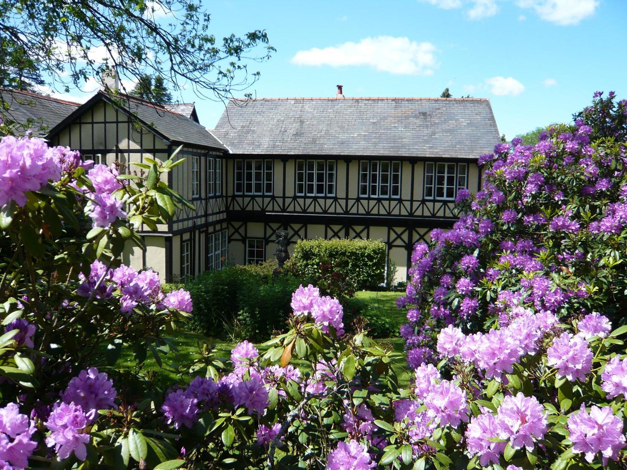 The Lake Country House Hotel & Spa Llangammarch Wells Εξωτερικό φωτογραφία