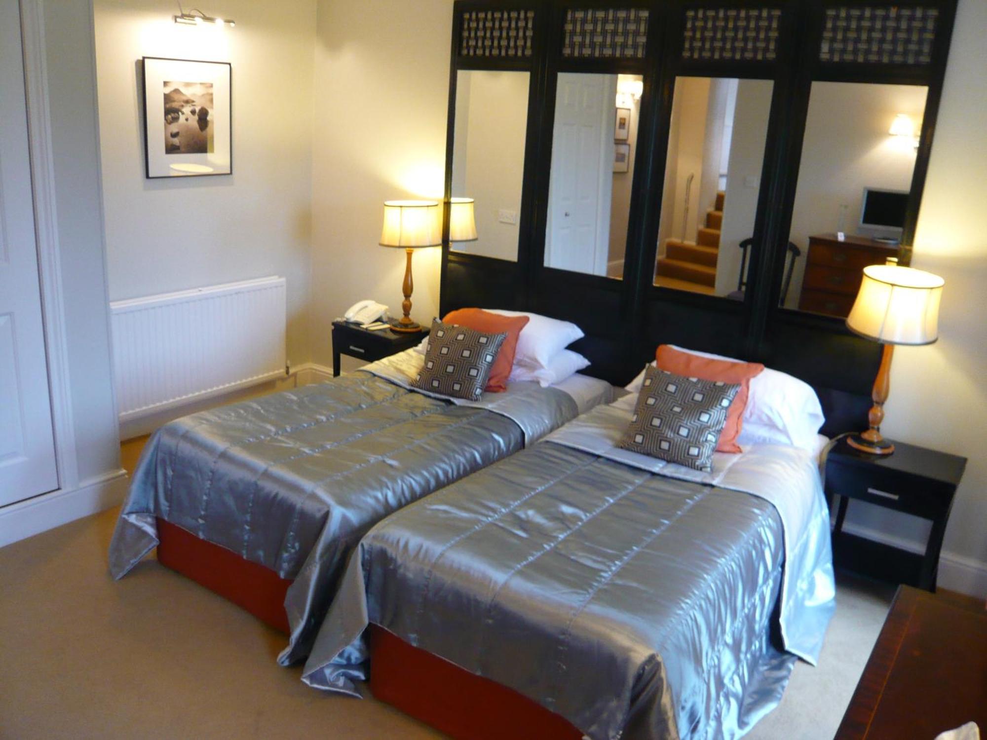 The Lake Country House Hotel & Spa Llangammarch Wells Εξωτερικό φωτογραφία