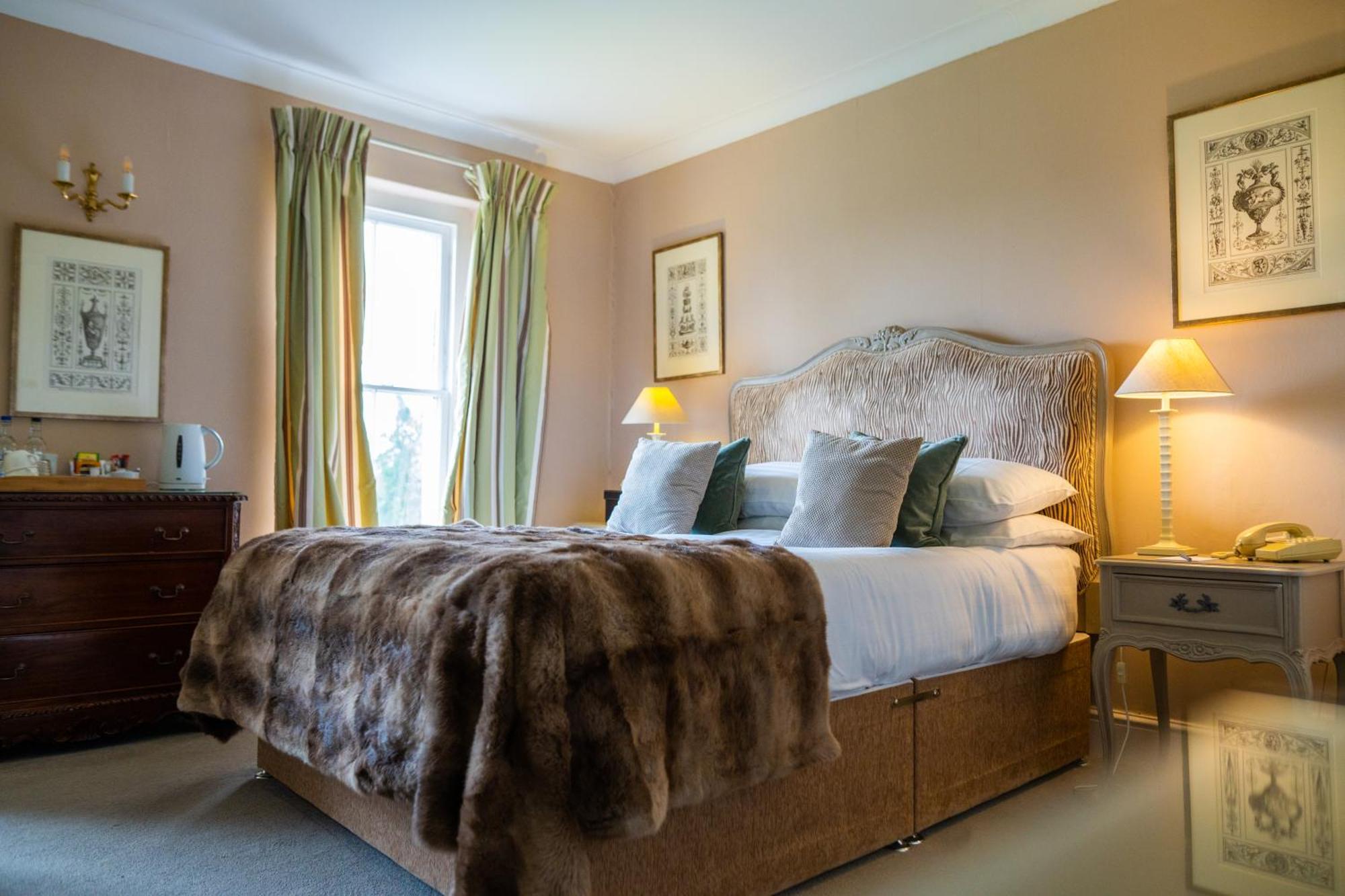 The Lake Country House Hotel & Spa Llangammarch Wells Εξωτερικό φωτογραφία