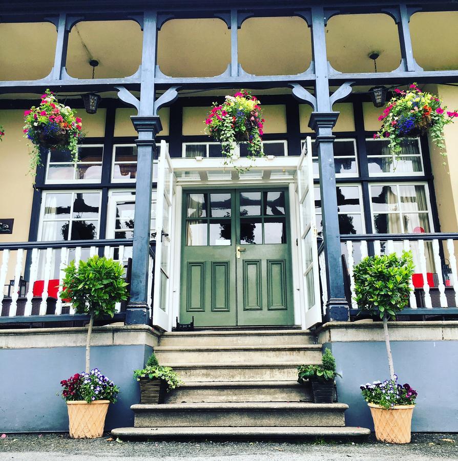 The Lake Country House Hotel & Spa Llangammarch Wells Εξωτερικό φωτογραφία