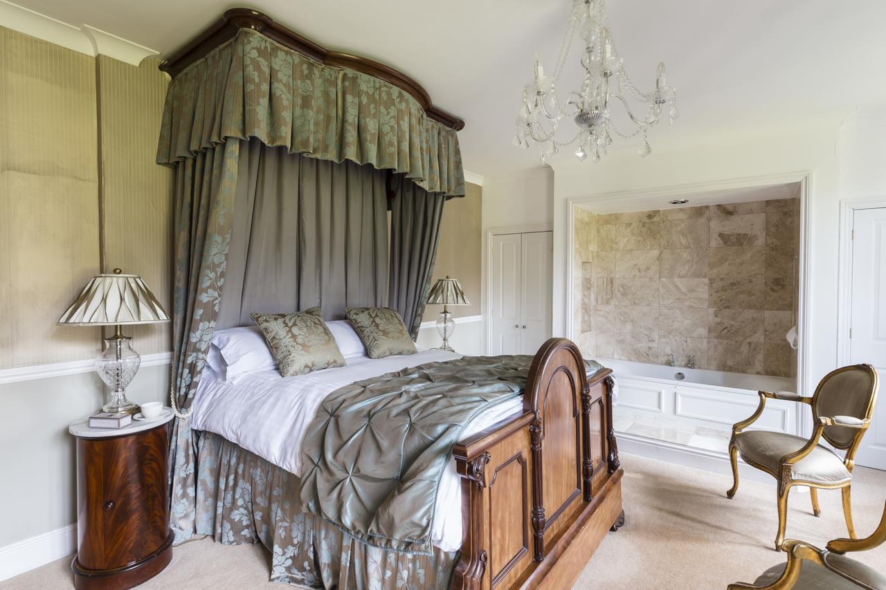 The Lake Country House Hotel & Spa Llangammarch Wells Εξωτερικό φωτογραφία