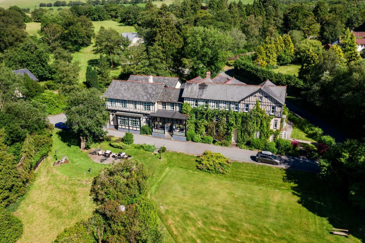 The Lake Country House Hotel & Spa Llangammarch Wells Εξωτερικό φωτογραφία